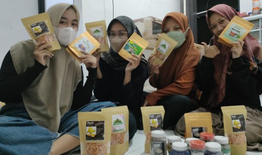 Wawancara Ekslusif dengan Mahasiswa UNUHA Peserta Program Wirausaha Merdeka di Politeknik Negeri Jember